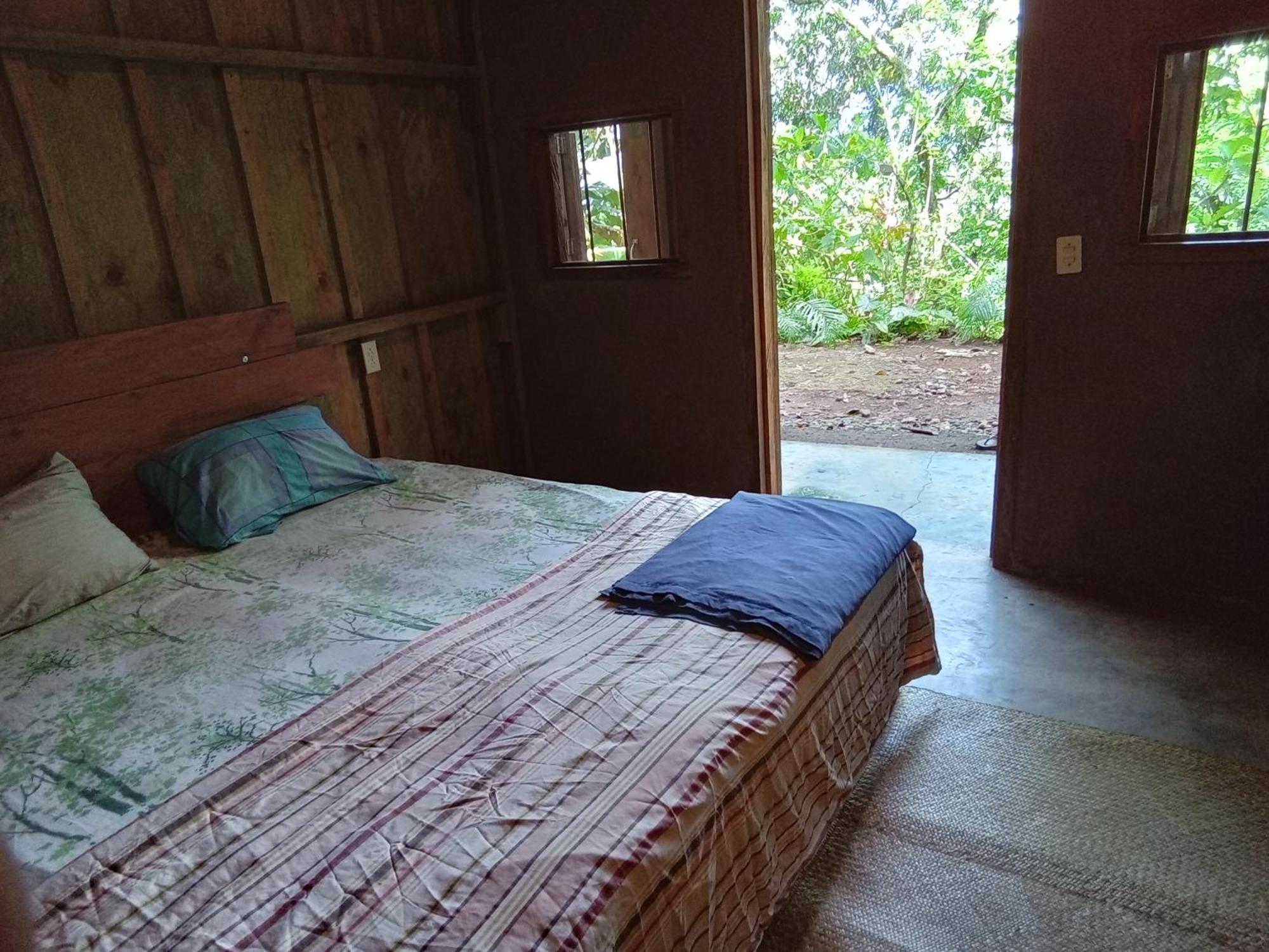 Hostal Azul Del Lago Agua Azul Phòng bức ảnh
